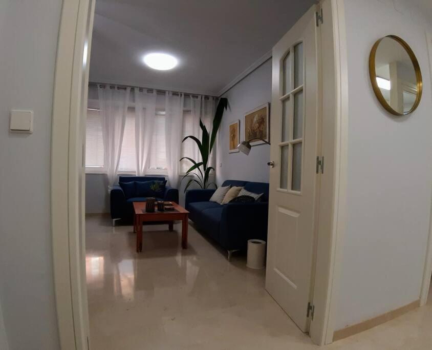 Appartement Nuevo-luminoso Y Moderno. Parking Gratis!! *